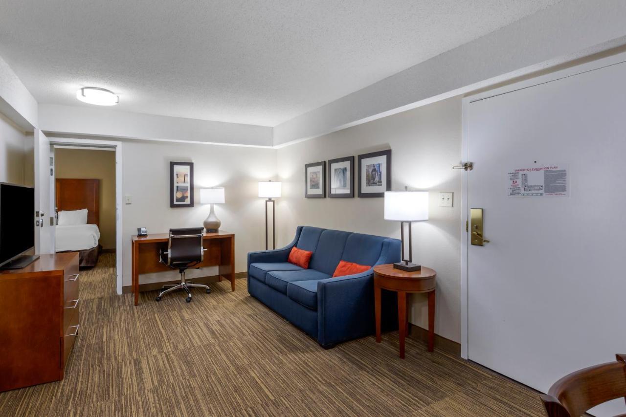 Comfort Inn University Durham - Chapel Hill Eksteriør billede