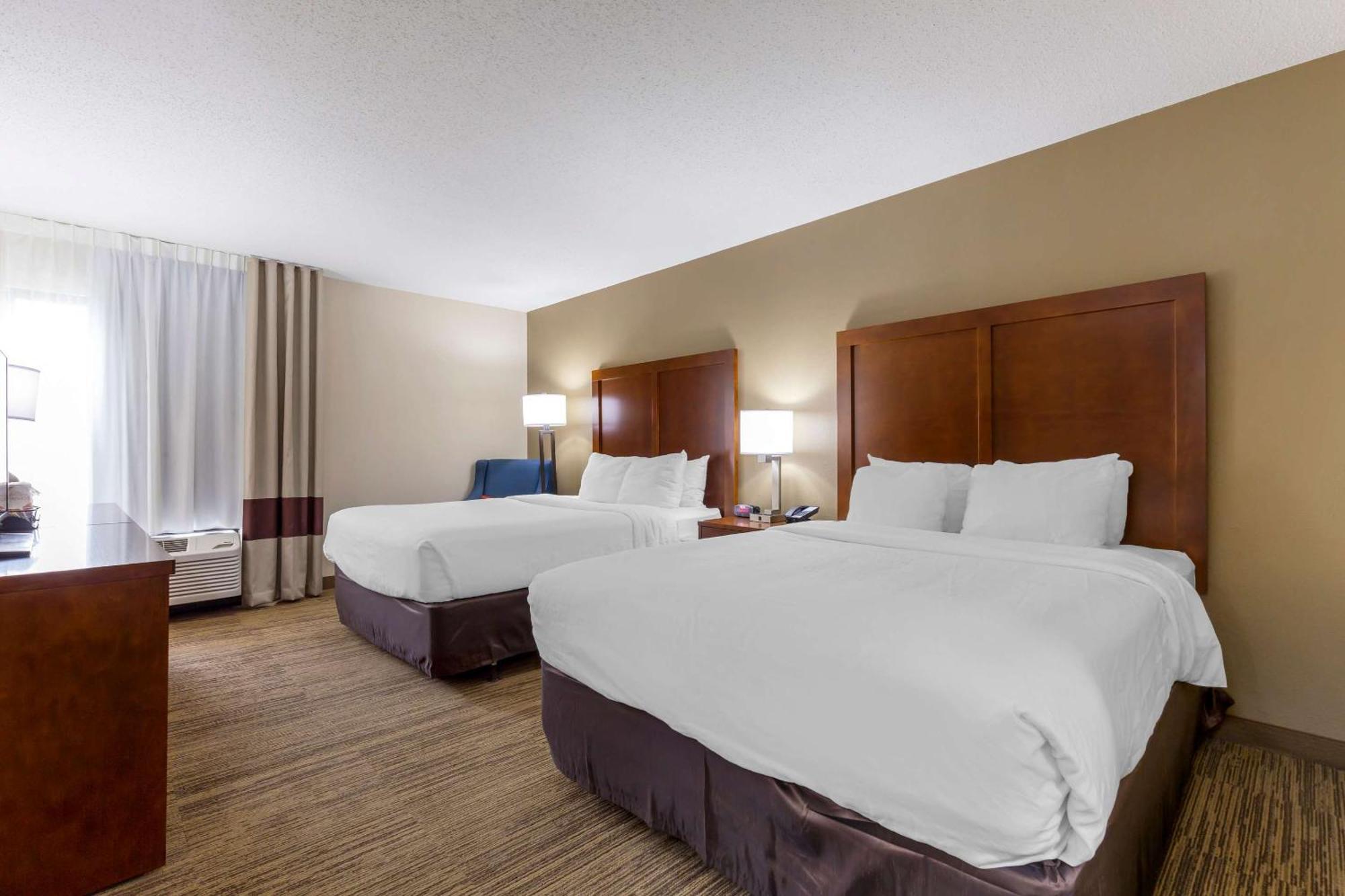 Comfort Inn University Durham - Chapel Hill Eksteriør billede