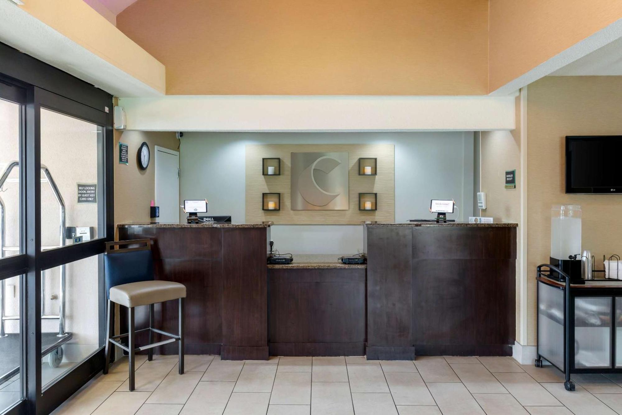 Comfort Inn University Durham - Chapel Hill Eksteriør billede