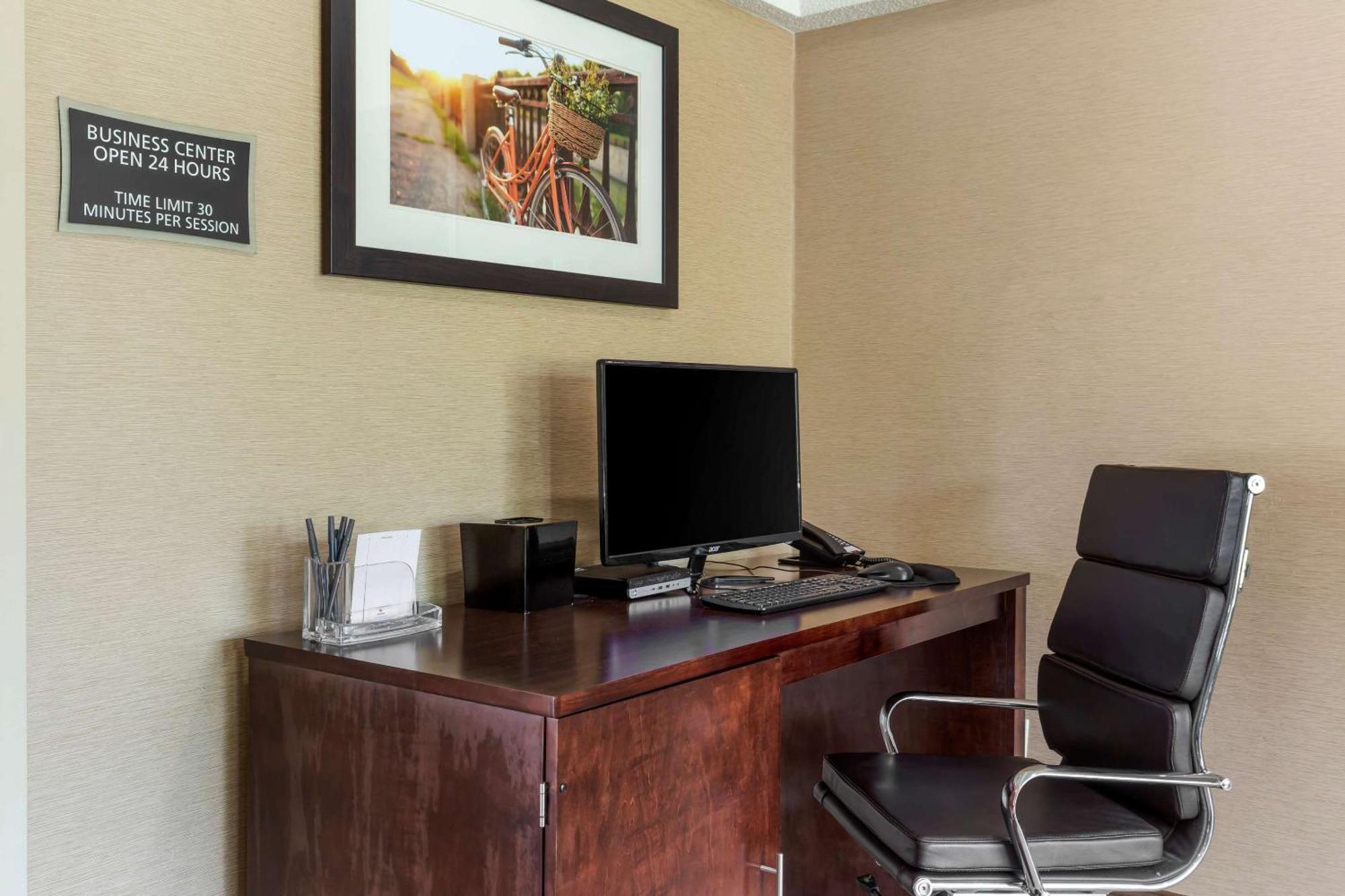 Comfort Inn University Durham - Chapel Hill Eksteriør billede